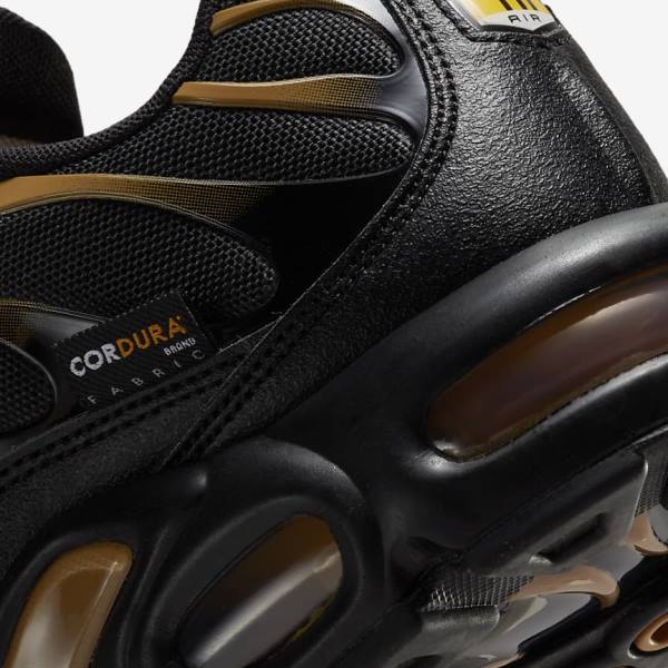 Black / Brown / Gold Men's Nike Air Max Plus Sneakers | NK035GBC