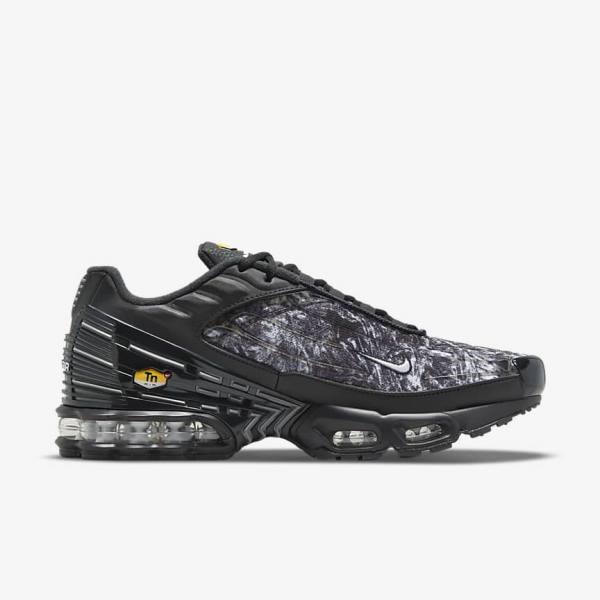 Black / Dark Grey / White Men's Nike Air Max Plus 3 Sneakers | NK825TFZ