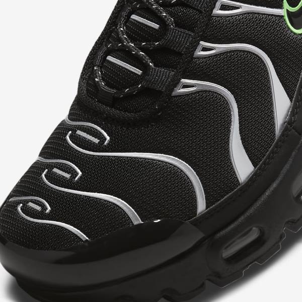 Black / Green / Metal Silver / Black Kids' Nike Air Max Plus Older Sneakers | NK503OVG