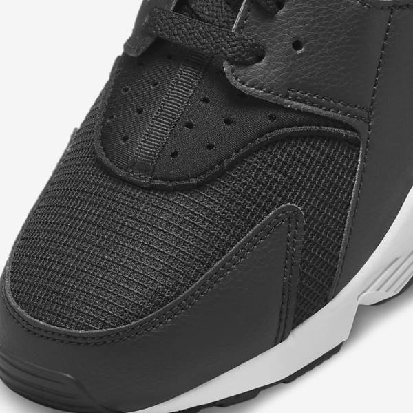 Black / Grey / White Men's Nike Air Huarache J22 Sneakers | NK947PLH