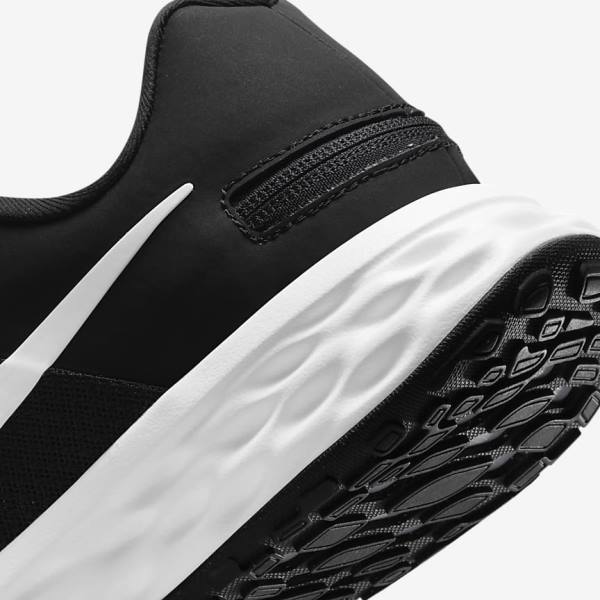 Black / Grey / White Men's Nike Revolution 6 FlyEase Next Nature Easy-On-And-Off Road (Extra Wide) Running Shoes | NK190DFY