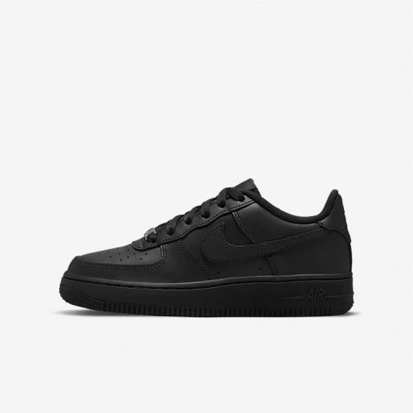 Black Kids\' Nike Air Force 1 LE Older Sneakers | NK348AZL