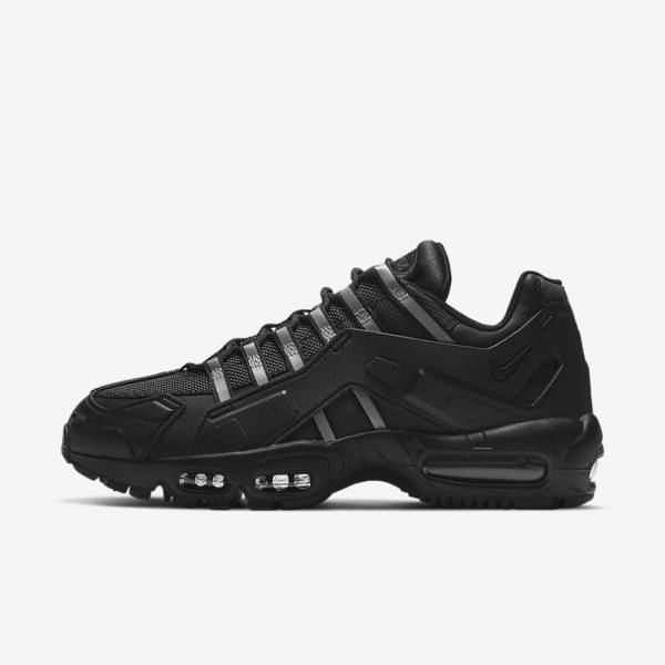 Black Men\'s Nike Air Max 95 NDSTRKT Sneakers | NK390EFS