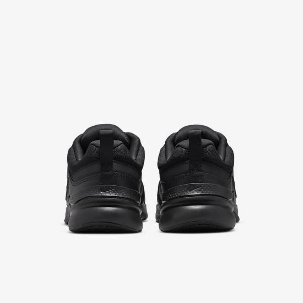 Black Men's Nike Defy All Day Sneakers | NK486QXG