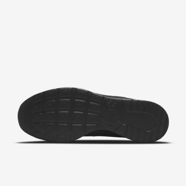 Black Men's Nike Tanjun Sneakers | NK425KJS