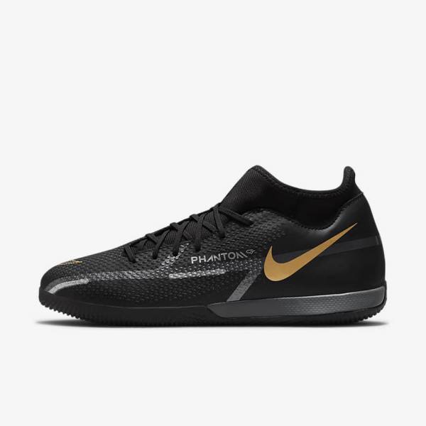 Black / Metal Gold / Dark Grey / Metal Dark Grey Women\'s Nike Phantom GT2 Academy Dynamic Fit IC Indoor Court Football Shoes | NK024XVK