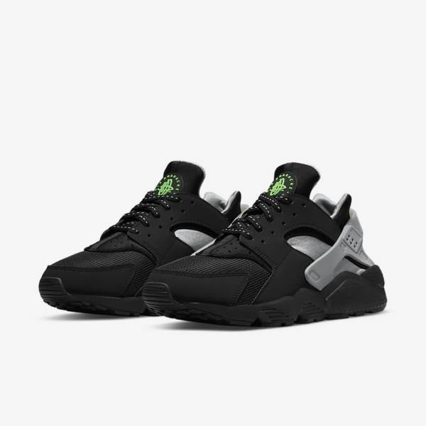 Black / Metal Silver / Silver / Green Men's Nike Air Huarache Sneakers | NK307KQE