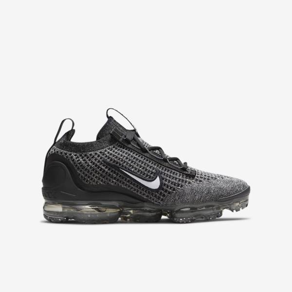 Black / White / Dark Grey / Black Kids' Nike Air VaporMax 2021 FK Older Sneakers | NK865SWG