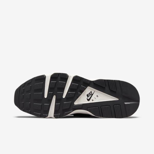 Black / White Men's Nike Air Huarache LE Sneakers | NK307YKX