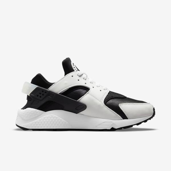 Black / White Men's Nike Air Huarache Sneakers | NK872VGN