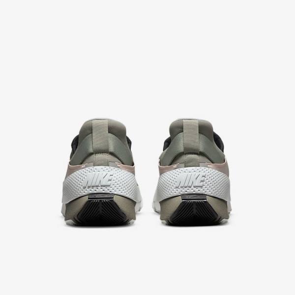 Black / White Men's Nike Go FlyEase Sneakers | NK706ZGV