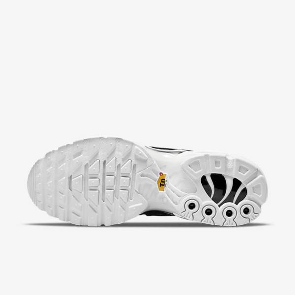 Black / White Women's Nike Air Max Plus Sneakers | NK725UYD