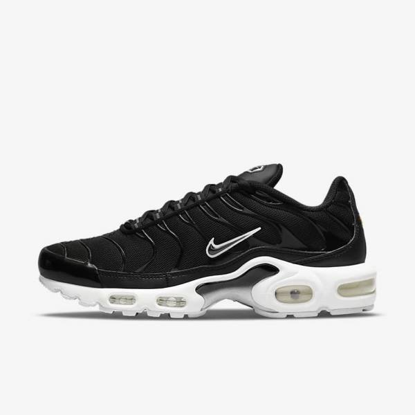 Black / White Women\'s Nike Air Max Plus Sneakers | NK725UYD