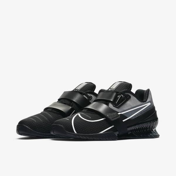 Black / White Women's Nike Romaleos 4 Training Shoes | NK439HNF