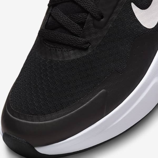 Black / White Women's Nike Wearallday Sneakers | NK769LDZ