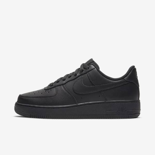 Black Women\'s Nike Air Force 1 07 Sneakers | NK682KOF