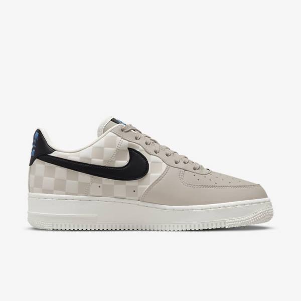 Cream / Black / Black Men's Nike Air Force 1 07 QS Sneakers | NK301MQT