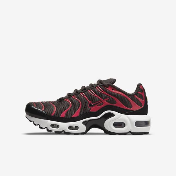 Grey / Red / White / Black Kids\' Nike Air Max Plus Older Sneakers | NK526FVO