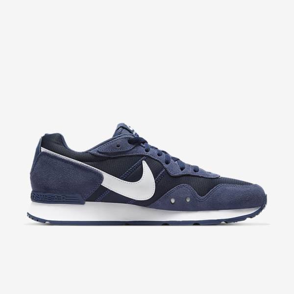 Navy / Navy / White Men's Nike Venture Runner Sneakers | NK105XBP