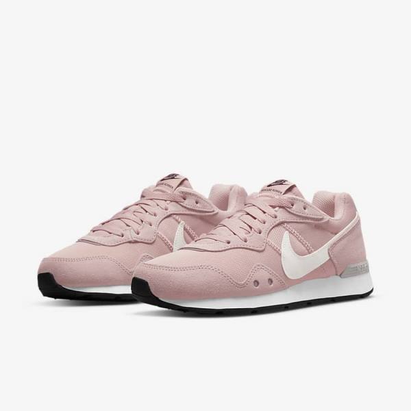 Pink / Black / White Women's Nike Venture Runner Sneakers | NK863NZG