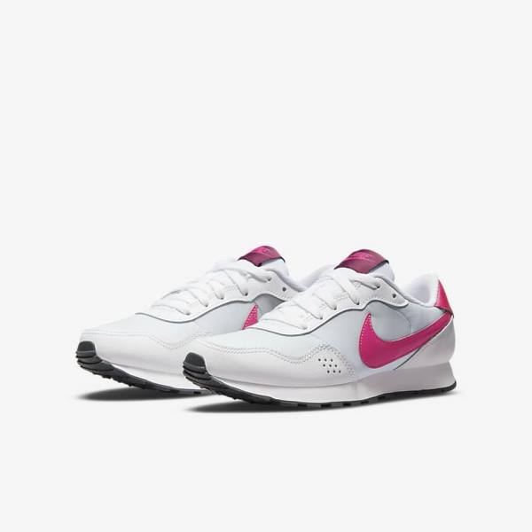 Platinum / Dark Grey / Pink Kids' Nike MD Valiant Older Sneakers | NK146LIR