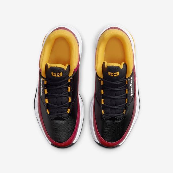 Red / Gold / Black Kids' Nike Jordan Max Aura 3 SE Older Sneakers | NK819NSB