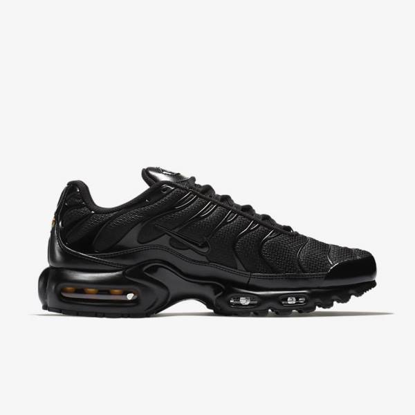 White / Black / Grey / White Men's Nike Air Max Plus Sneakers | NK082YOH