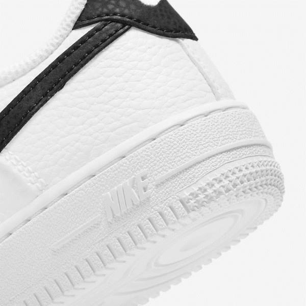 White / Black Kids' Nike Air Force 1 Older Sneakers | NK521XVH