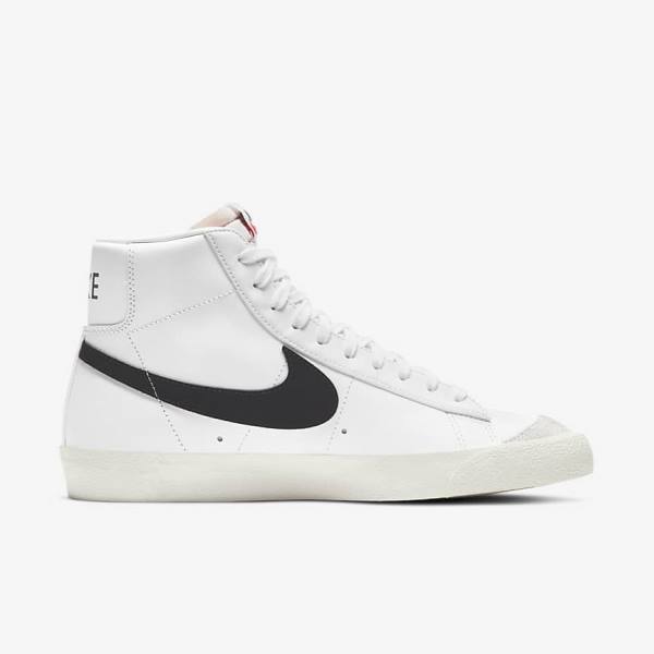 White / Black Men's Nike Blazer Mid 77 Vintage Sneakers | NK196FBV