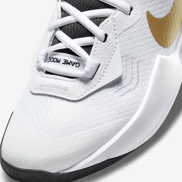 White / Black / Metal Gold Kids' Nike Air Zoom Crossover Older Basketball Shoes | NK651BUA