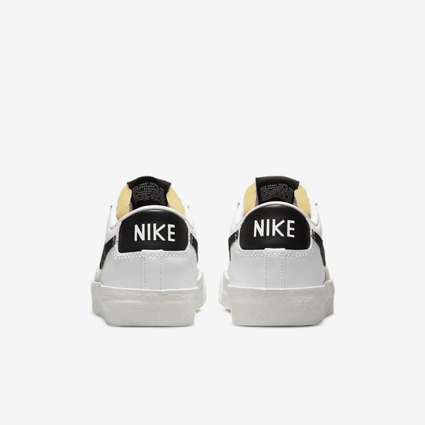 White / Black Women's Nike Blazer Low 77 Sneakers | NK051EWK