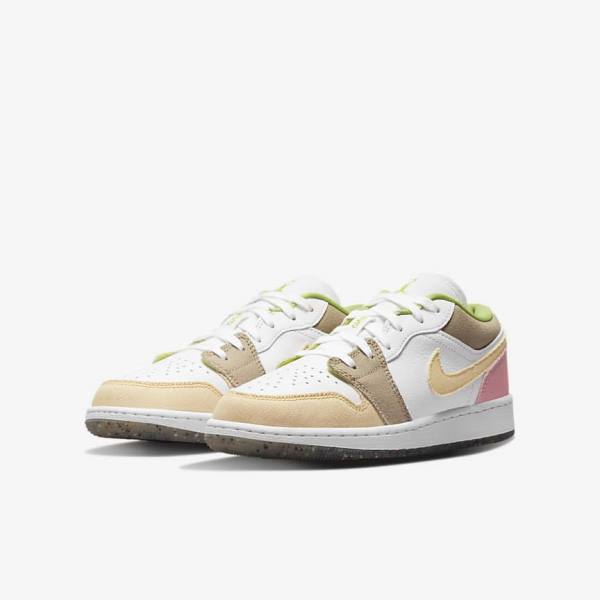 White / Green Kids' Nike Air Jordan 1 Low SE Older Jordan Shoes | NK062XGR