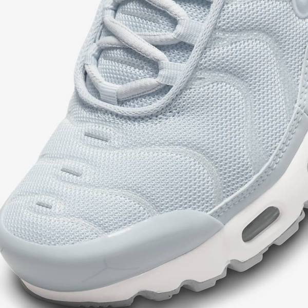 White Kids' Nike Air Max Plus Older Sneakers | NK958ZNW