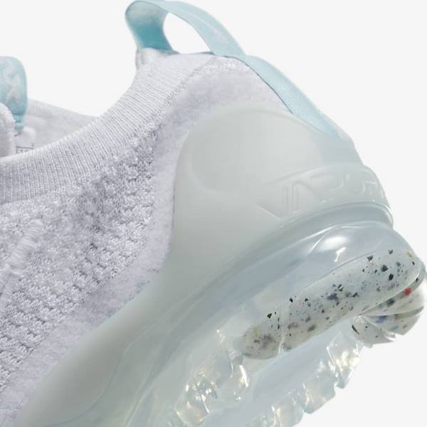 White Kids' Nike Air VaporMax 2021 FK Older Sneakers | NK379MTA