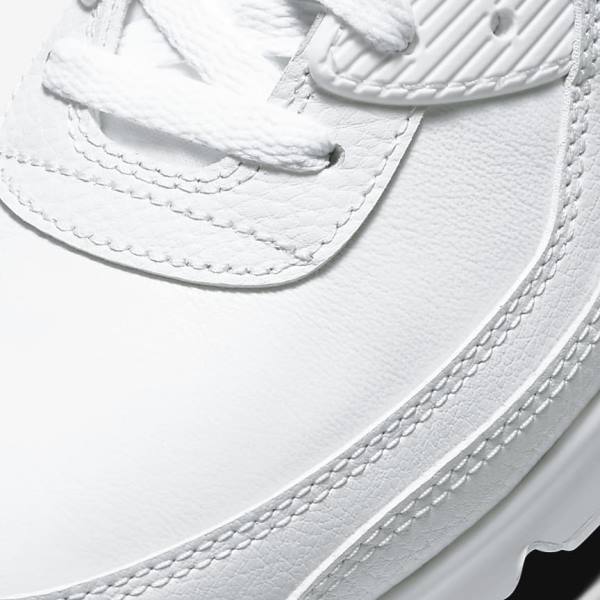 White Men's Nike Air Max 90 LTR Sneakers | NK891RJK