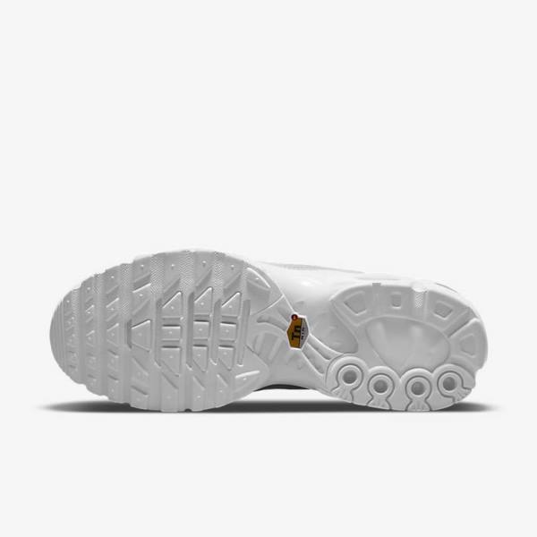 White / Platinum / White Women's Nike Air Max Plus Sneakers | NK937GNA