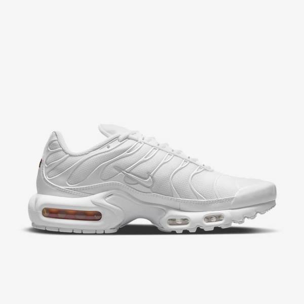 White / Platinum / White Women's Nike Air Max Plus Sneakers | NK937GNA