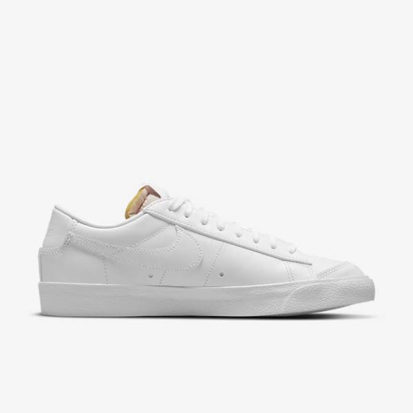 White Women's Nike Blazer Low 77 Sneakers | NK852NDK