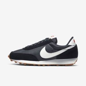 Black / Brown / White Women's Nike Daybreak Sneakers | NK625MYF