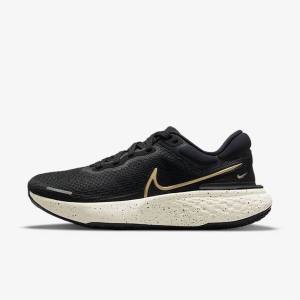 Black / Metal Gold Women's Nike ZoomX Invincible Run Flyknit Road Running Shoes | NK751DNQ