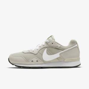 Light Beige / Light Beige / White Women's Nike Venture Runner Sneakers | NK421DCJ