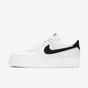 White / Black Men's Nike Air Force 1 07 Sneakers | NK087HXJ