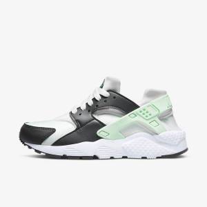 White / Mint Kids' Nike Huarache Run Older Sneakers | NK712BZR